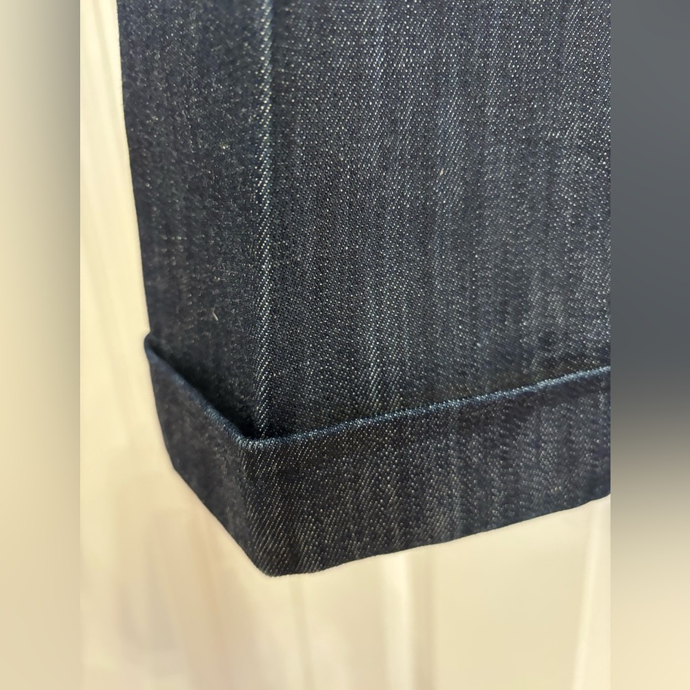 7 For All Mankind - Picture 2 of 6